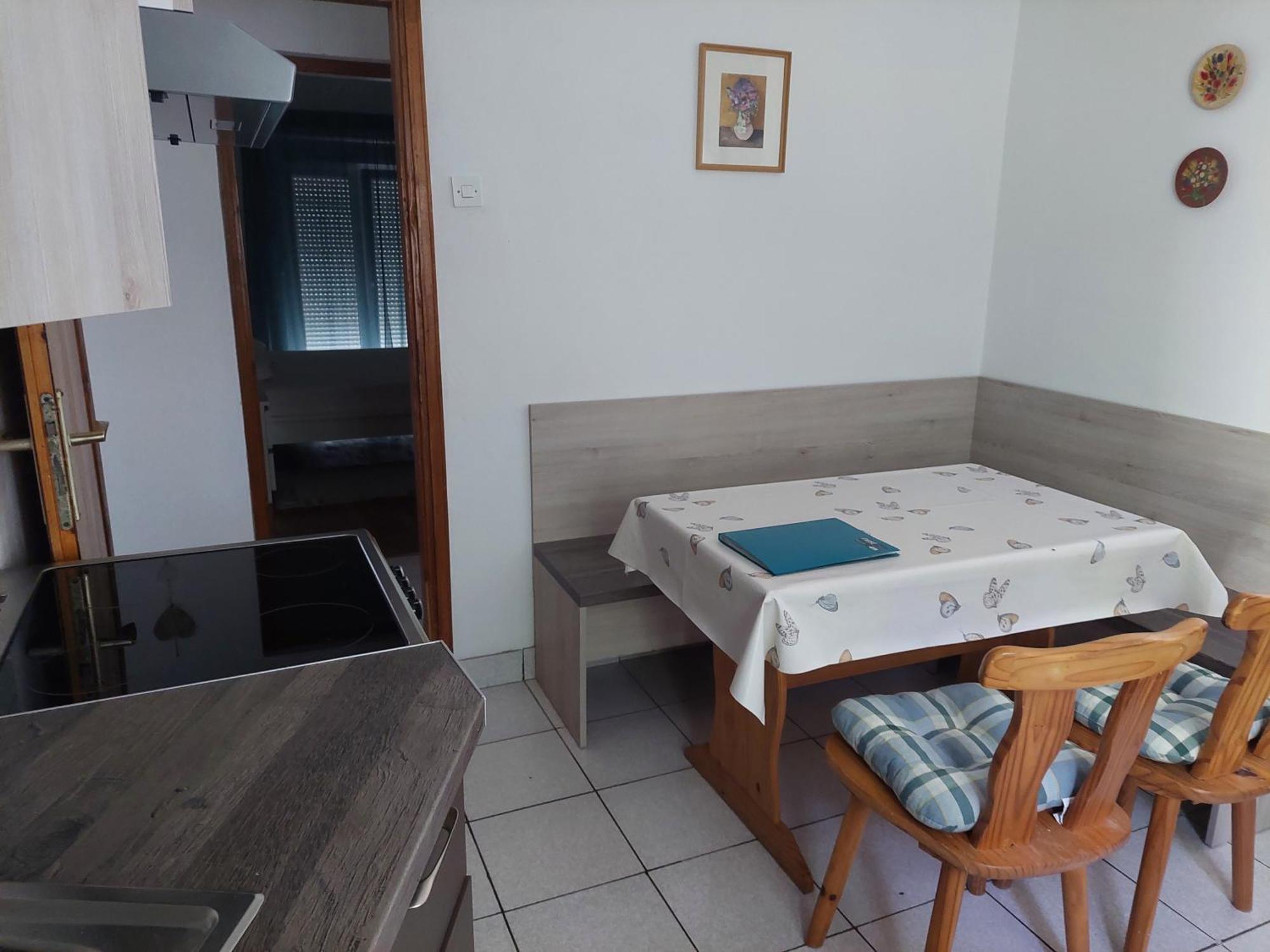 Apartmani Mujagic Batomalj Exterior photo